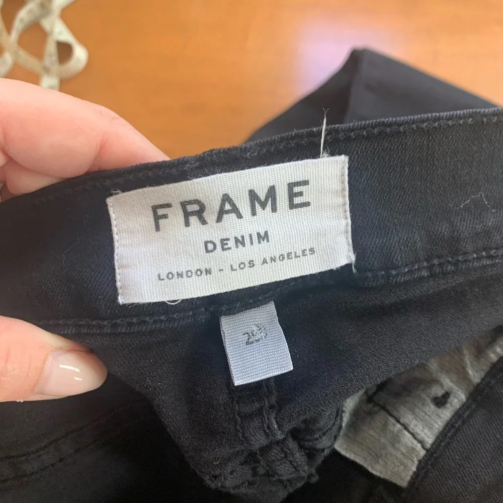 Frame Denim Le Skinny de Jeanne Black Jean 25